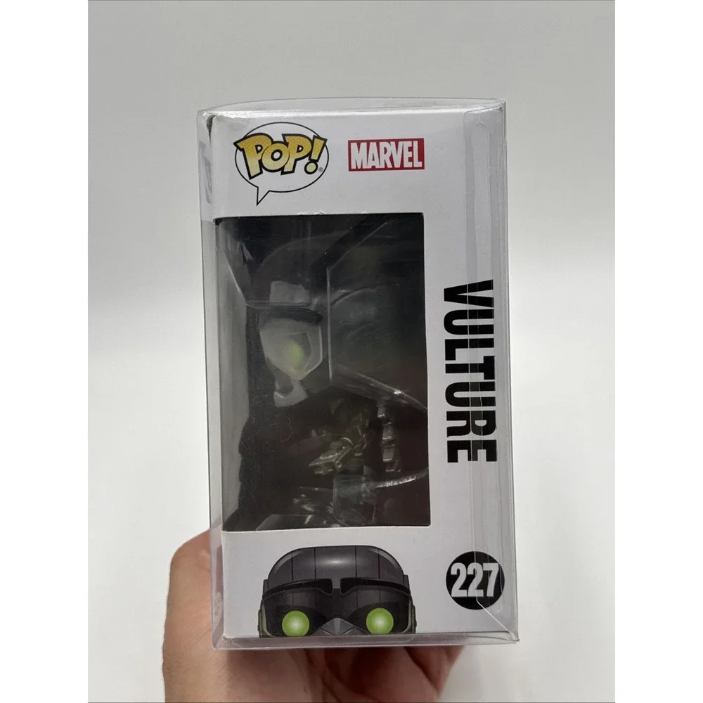Funko Pop!‎ Spider-man Homecoming - Vulture #227 w/ New Case protector